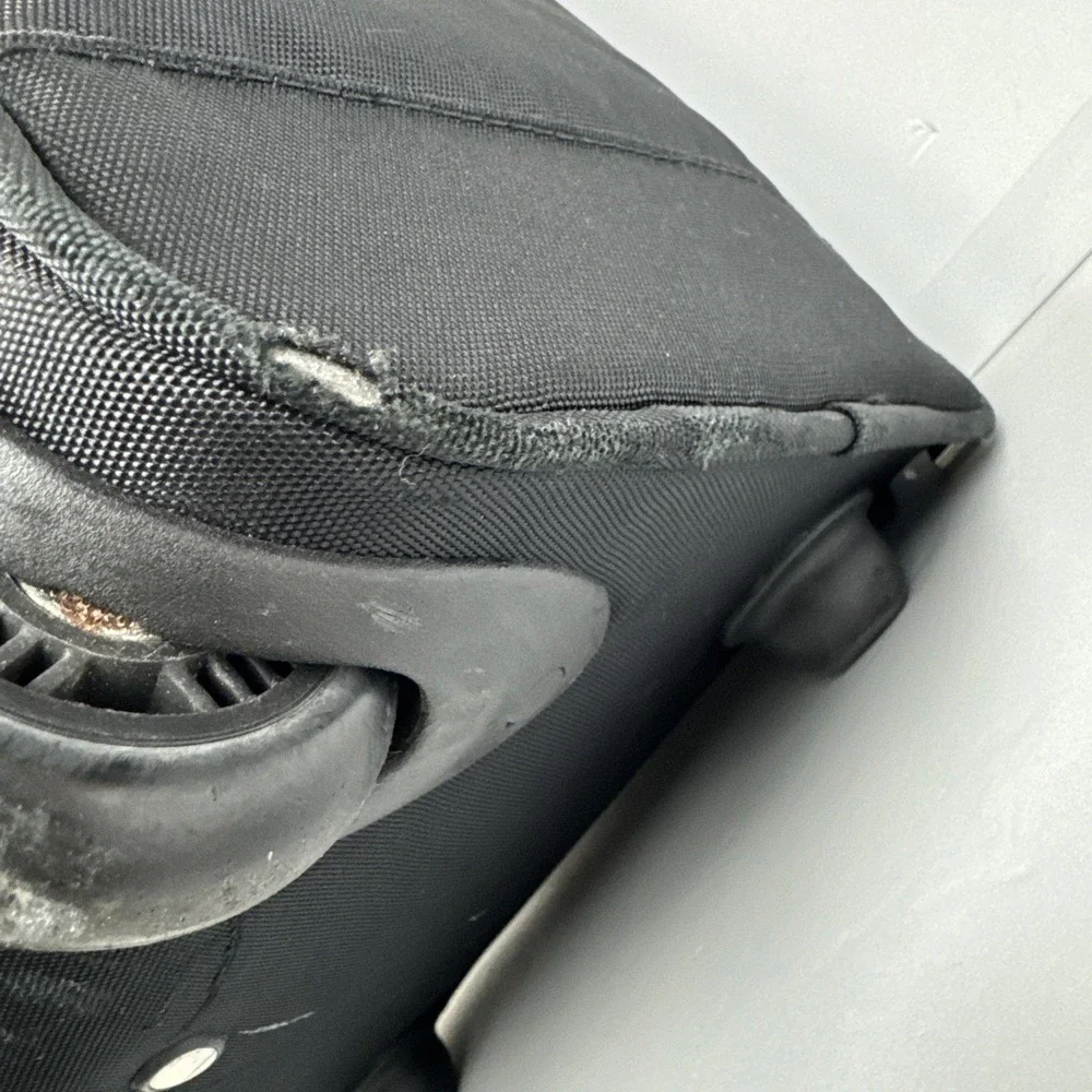Samsonite size underseater